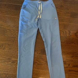 Woman’s FIGS Yola Skinny Pants XS Tall (Cecil Blue). Worn once